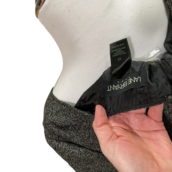 Lane Bryant Women's Size 22 Sheath Dress Wool Look NWT Pleated Accent Button - Picture 8 of 9